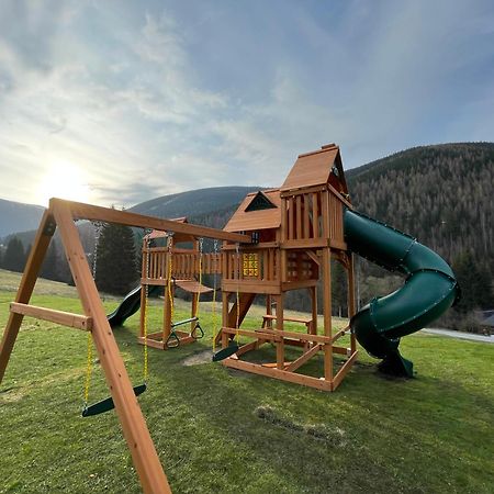 Hotel Zatisi Špindlerŭv Mlýn Exteriör bild