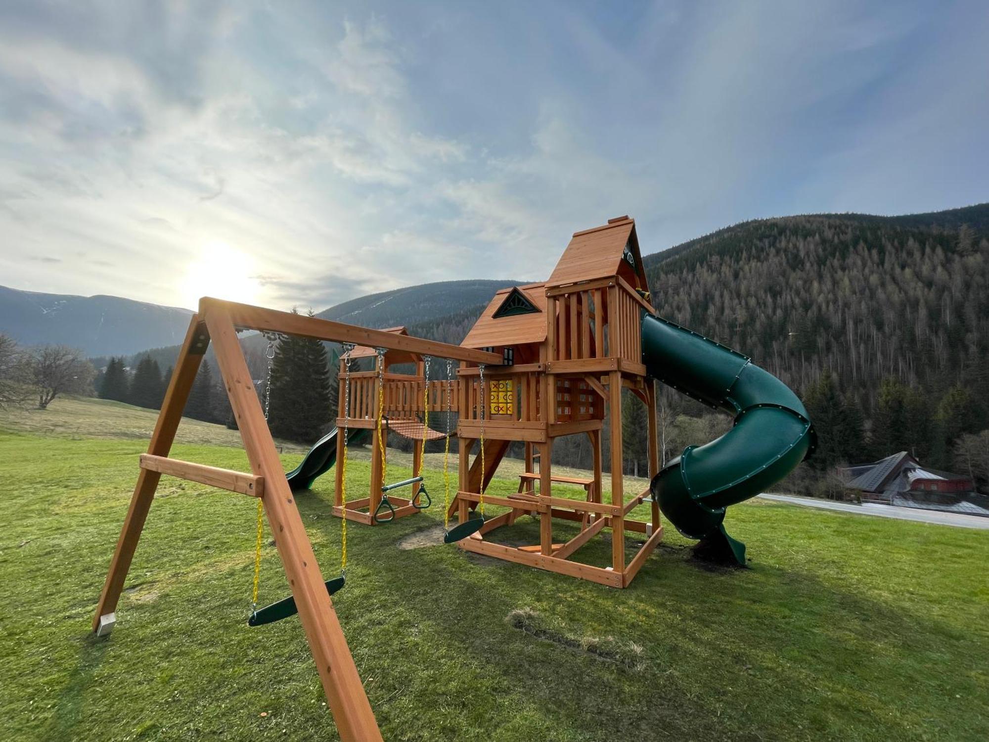 Hotel Zatisi Špindlerŭv Mlýn Exteriör bild